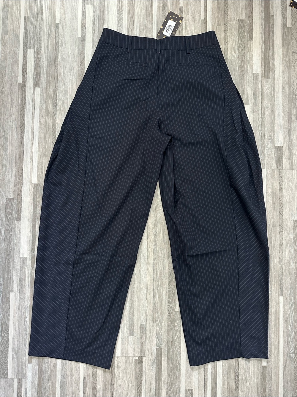 Aaron & Amber Pinstripe Barrel Pants, NWT, Size M, Dark Blue Women’s - Picture 11 of 11